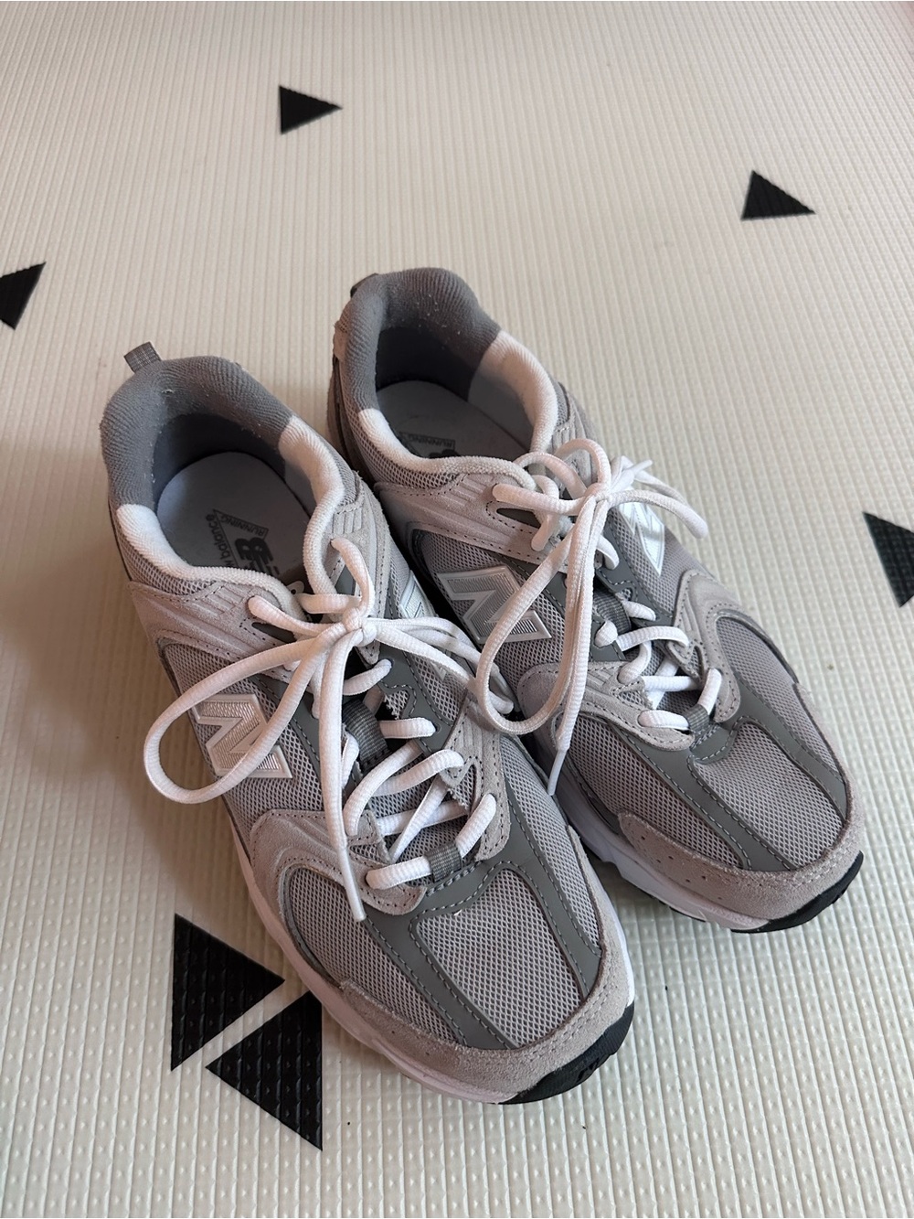 New Balance 530 Women's 8.5